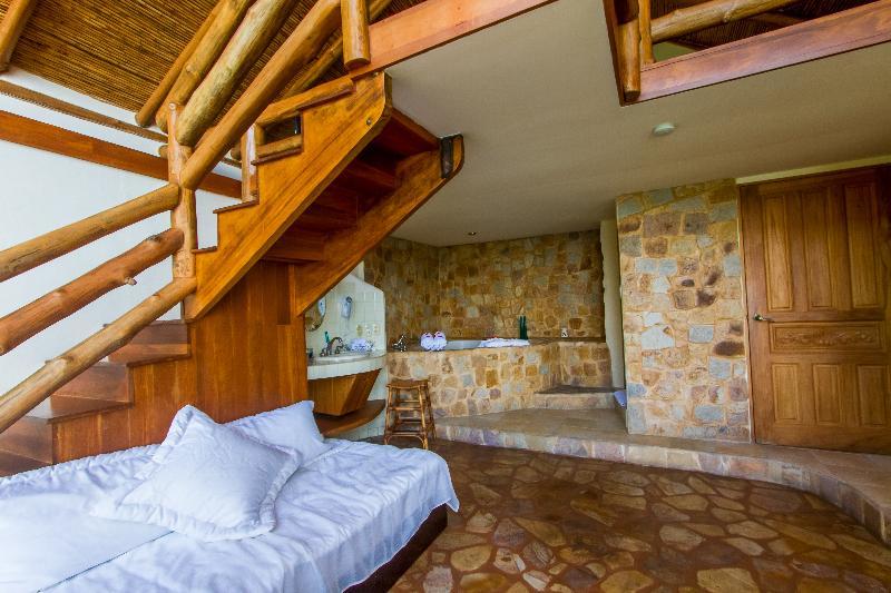 Issimo Suites Boutique Hotel & Spa - Adults Only Manuel Antonio Esterno foto